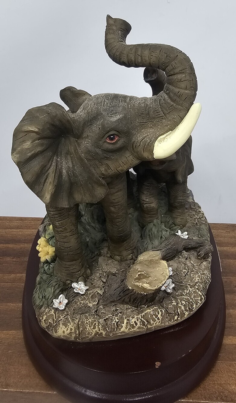Elephant Figurine on Wood Base - Montefiori Collection - Italy Design 6"x5.5" - Picture 2 of 11